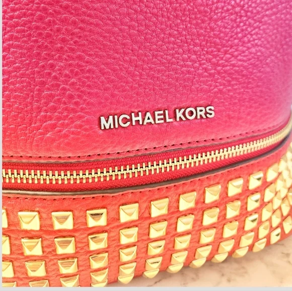 Michael Kors Rhea Studded Backpack In Pebbled Red Leather. - Picture 2 of 7